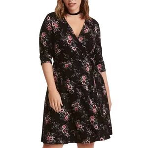 Torrid Floral Mini Jersey Wrap Dress Black Plus Size 2